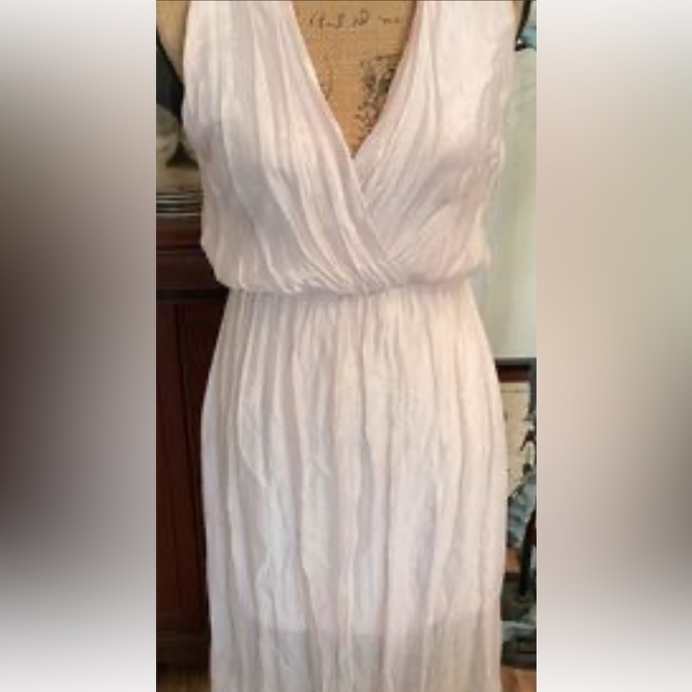Tempo Paris White Crinkle Maxi Dress Size S